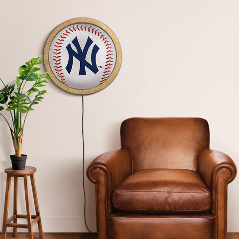 New York Yankees: Barrel Framed Lighted Wall Sign - The Fan-Brand