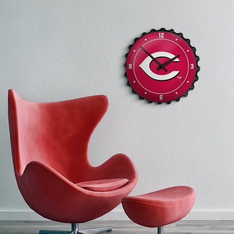 Cincinnati Reds: Logo - Bottle Cap Wall Clock - The Fan-Brand