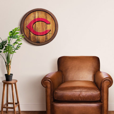 Cincinnati Reds: Logo - Weathered 