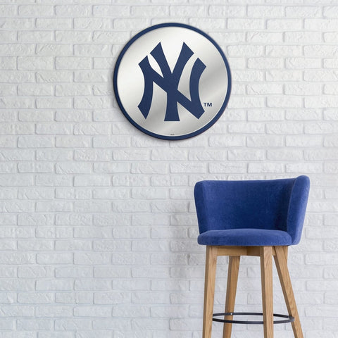 New York Yankees: Logo - Modern Disc Mirrored Wall Sign - The Fan-Brand