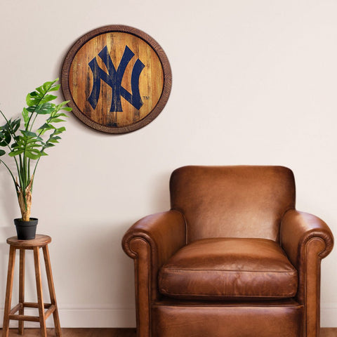 New York Yankees: Logo - Weathered 