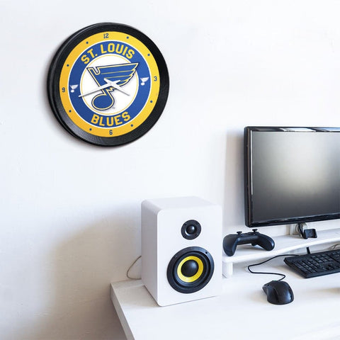 St. Louis Blues: Ribbed Frame Wall Clock - The Fan-Brand